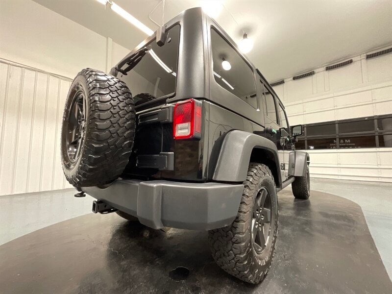 2012 Jeep Wrangler Unlimited Rubicon 4X4 / V6 / HARD TOP / 71K MILES  / LOCAL OREGON TRUCK - Photo 53 - Gladstone, OR 97027