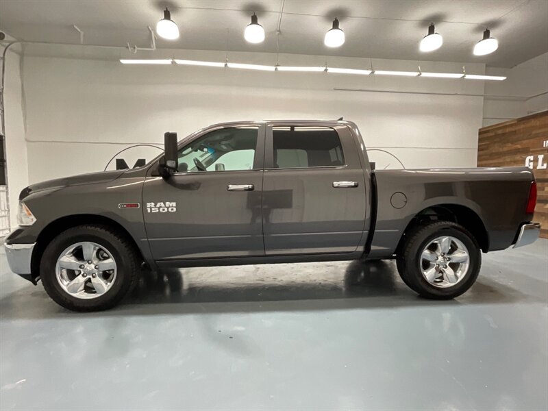 2018 RAM 1500 Big Horn Crew Cab 4X4 / 3.0L V6 DIESEL / Navigaton  / Heated Seats / Backup Camera / LOCAL TRUCK w. ZERO RUST - Photo 3 - Gladstone, OR 97027