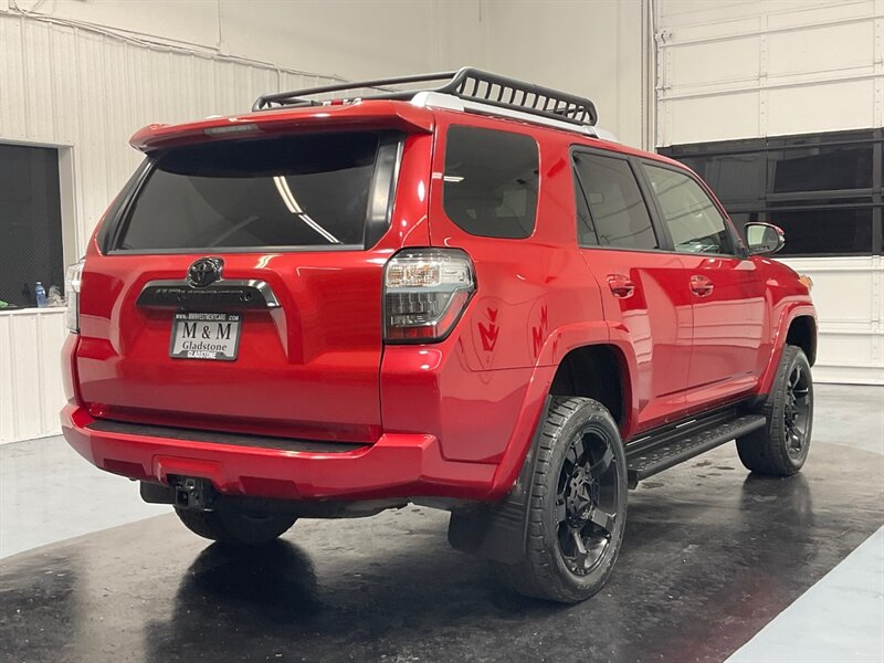 2014 Toyota 4Runner SR5 Premium 4X4 / 3RD ROW SEAT / LIFTED  / Leather Heated Seats - Photo 9 - Gladstone, OR 97027