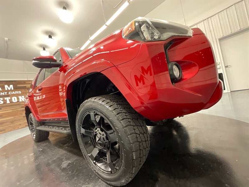 2014 Toyota 4Runner SR5 Premium 4X4 / 3RD ROW SEAT / LIFTED  / Leather Heated Seats - Photo 63 - Gladstone, OR 97027