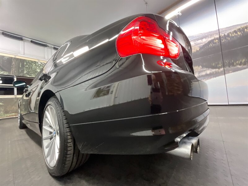 2011 BMW 328i xDrive Sedan AW   - Photo 23 - Gladstone, OR 97027