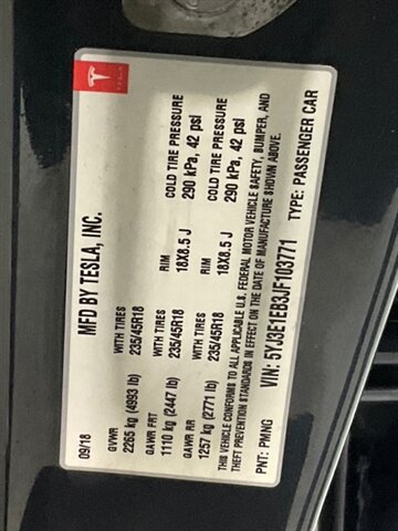 2018 Tesla Model 3 Long Range AWD / Leather / Panorama Roof  /Enhanced Autopilot / Navigation / Heated Seats - Photo 42 - Gladstone, OR 97027