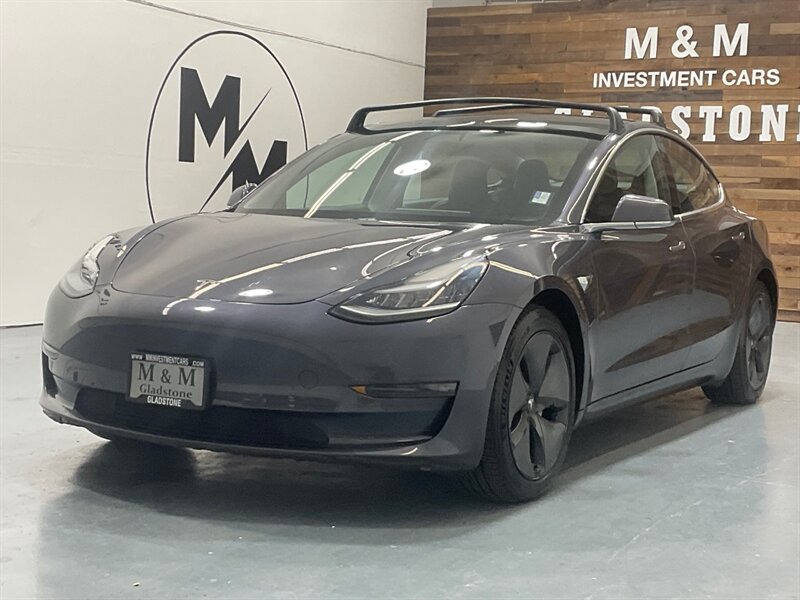 2018 Tesla Model 3 Long Range AWD / Leather / Panorama Roof  /Enhanced Autopilot / Navigation / Heated Seats - Photo 1 - Gladstone, OR 97027