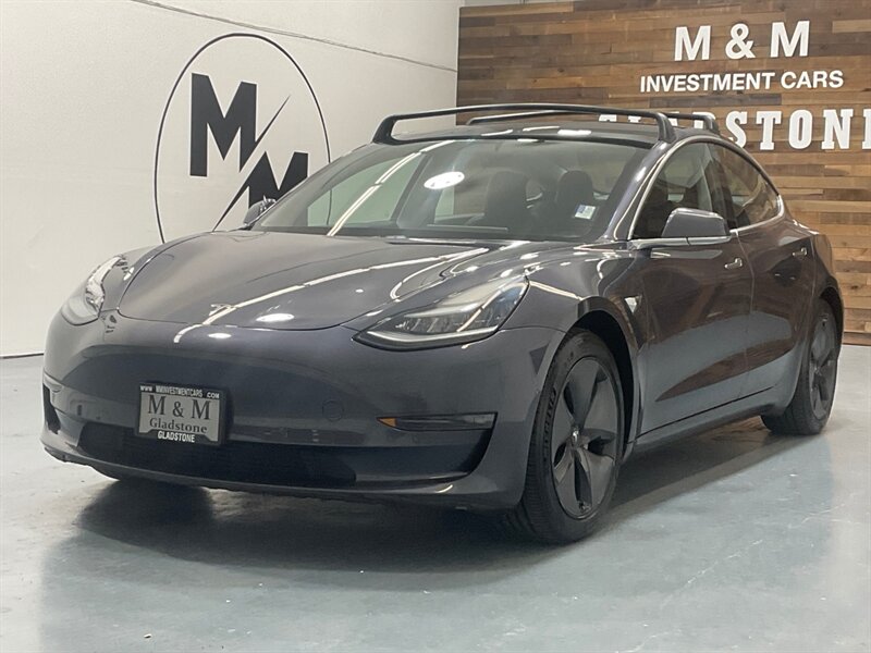 2018 Tesla Model 3 Long Range AWD / Leather / Panorama Roof  /Enhanced Autopilot / Navigation / Heated Seats - Photo 44 - Gladstone, OR 97027