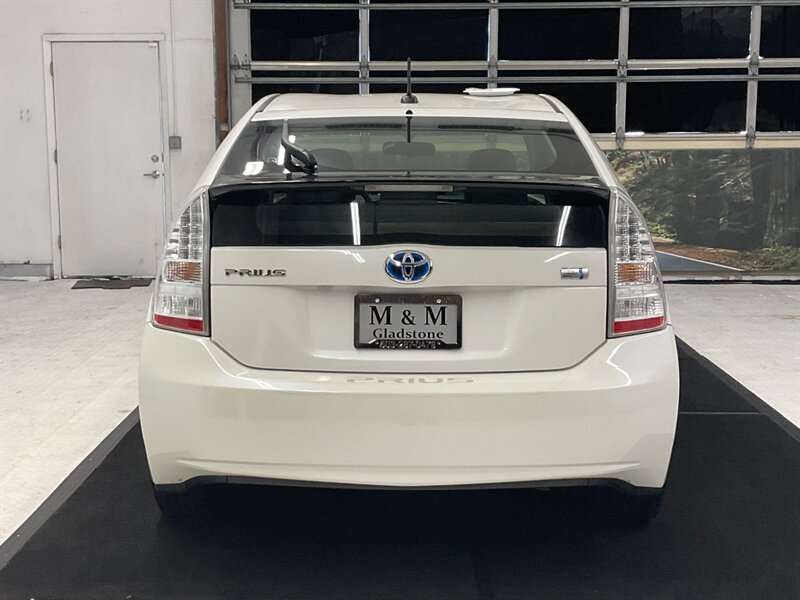 2010 Toyota Prius II Hatchback HYBRID / LOCAL CAR / Excel Cond   - Photo 6 - Gladstone, OR 97027