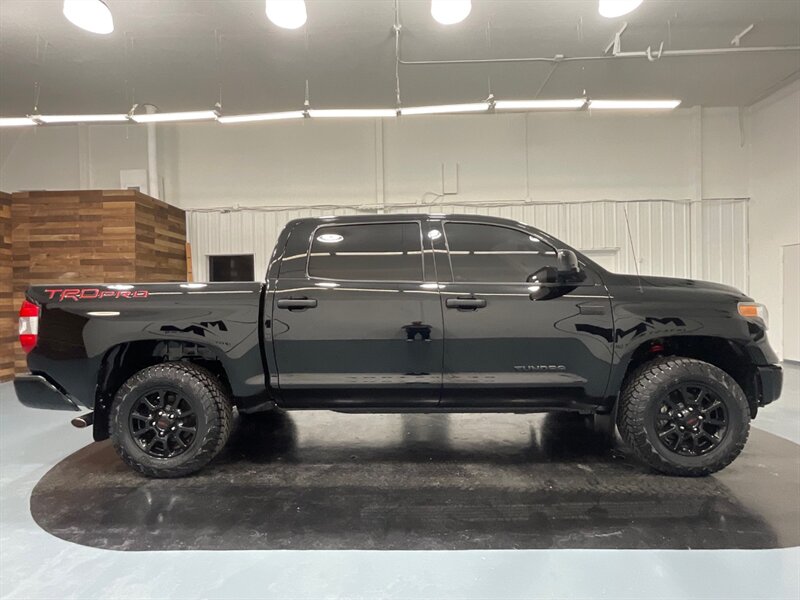 2015 Toyota Tundra TRD Pro CrewMax 4X4 / 5.7L / NEW TIRES  / RUST FREE / Excel Cond - Photo 4 - Gladstone, OR 97027