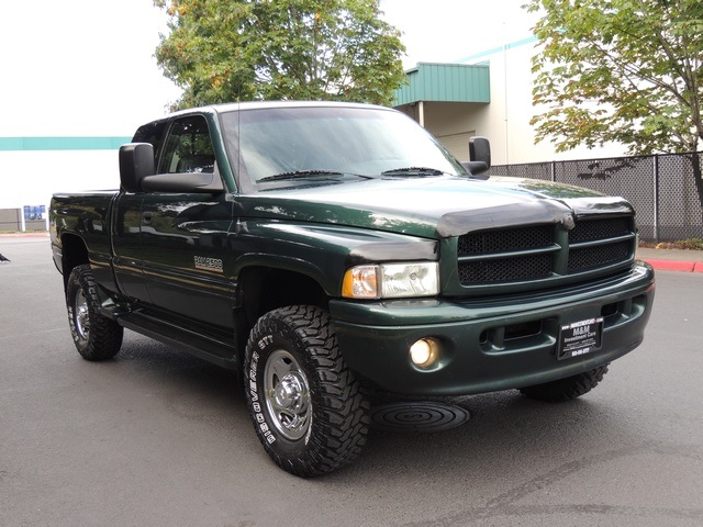 1999 Dodge Ram 2500 4X4  Diesel / Short Bed   - Photo 2 - Portland, OR 97217