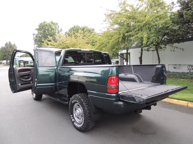 1999 Dodge Ram 2500 4X4  Diesel / Short Bed   - Photo 13 - Portland, OR 97217