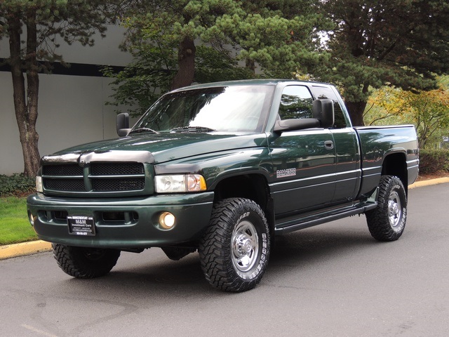 1999 Dodge Ram 2500 4X4  Diesel / Short Bed   - Photo 40 - Portland, OR 97217