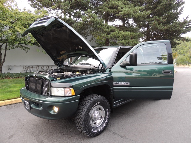 1999 Dodge Ram 2500 4X4  Diesel / Short Bed   - Photo 11 - Portland, OR 97217