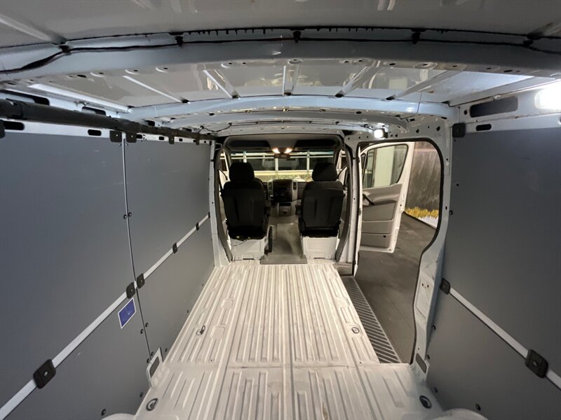 2016 Mercedes-Benz Sprinter 2500 CARGO VAN / 2.1L 4Cyl DIESEL / 1-OWNER/ CLEAN  1-OWNER LOCAL / STANDARD ROOF/ BRAND NEW TIRES / 92,000 MILES - Photo 13 - Gladstone, OR 97027