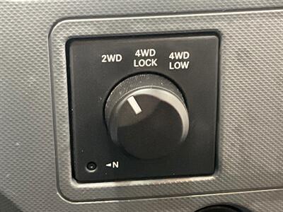 2008 Dodge Ram 3500 SLT 4X4 6-SPEED MANUAL / 6.7L CUMMINS DIESEL  / 1-TON SRW / LONG BED / ZERO RUST - Photo 18 - Gladstone, OR 97027