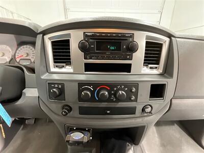 2008 Dodge Ram 3500 SLT 4X4 6-SPEED MANUAL / 6.7L CUMMINS DIESEL  / 1-TON SRW / LONG BED / ZERO RUST - Photo 17 - Gladstone, OR 97027