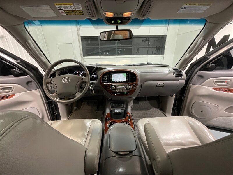 2007 Toyota Sequoia Limited Sport Utility 4X4 / 4.7l V8 / 1-OWNER / ZERO RUST / Leather Heated Seats / Navigation / GREAT SERVICE RECORDS / TIMING BELT SERVICE DONE - Photo 40 - Gladstone, OR 97027