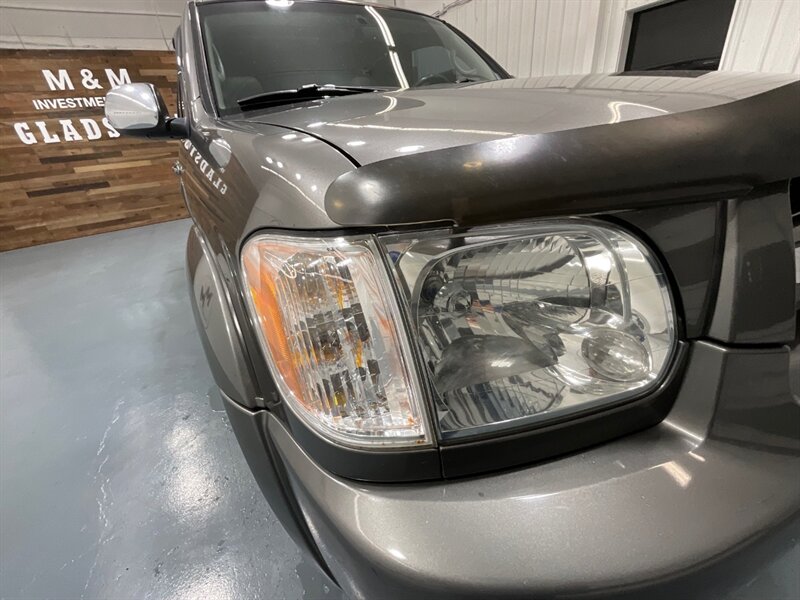 2007 Toyota Sequoia Limited Sport Utility 4X4 / 4.7l V8 / 1-OWNER / ZERO RUST / Leather Heated Seats / Navigation / GREAT SERVICE RECORDS / TIMING BELT SERVICE DONE - Photo 27 - Gladstone, OR 97027