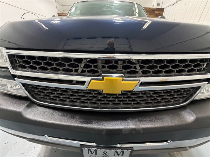 2005 Chevrolet Silverado 2500 LS 2500HD 4X4 6.0L V8 / NEW TIRES / ZERO RUST /SHORT BED / LOW MILES - Photo 30 - Gladstone, OR 97027