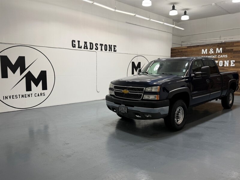 2005 Chevrolet Silverado 2500 LS 2500HD 4X4 6.0L V8 / NEW TIRES / ZERO RUST /SHORT BED / LOW MILES - Photo 53 - Gladstone, OR 97027
