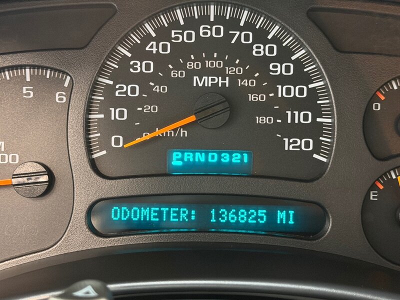 2005 Chevrolet Silverado 2500 LS 2500HD 4X4 6.0L V8 / NEW TIRES / ZERO RUST /SHORT BED / LOW MILES - Photo 45 - Gladstone, OR 97027