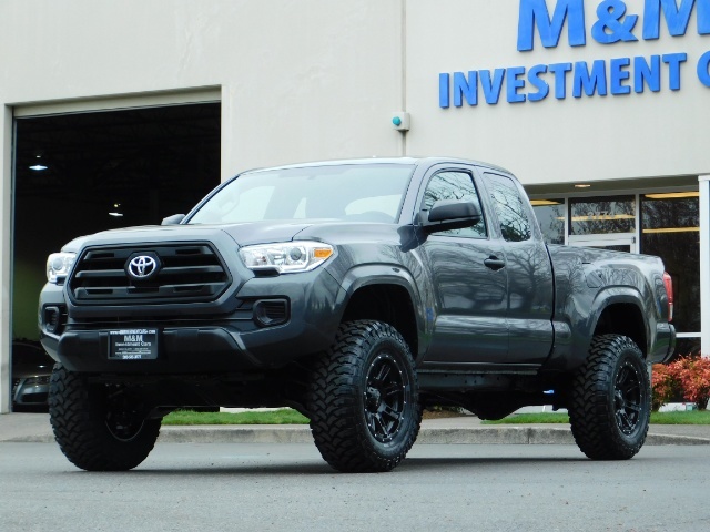 2017 Toyota Tacoma SR / 4X4 / 5-SPEED MANUAL / LIFTED LIFTED   - Photo 45 - Portland, OR 97217