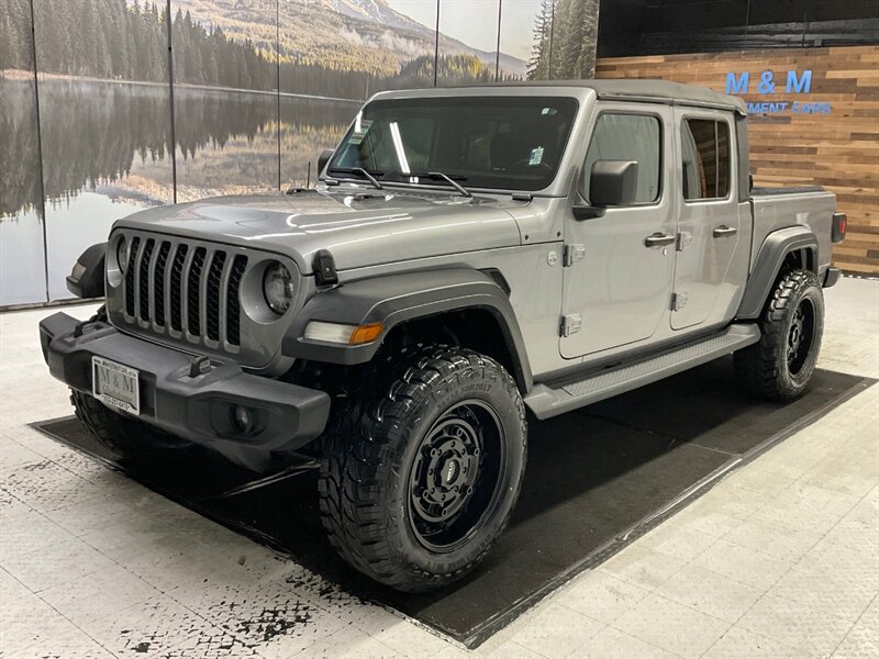 2020 Jeep Gladiator Sport  / Sharp & Clean - Photo 25 - Gladstone, OR 97027