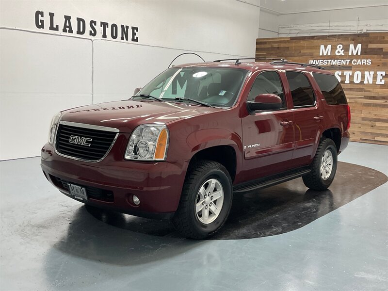 2008 GMC Yukon SLT 4X4 / 5.3L V8 / 3RD SEAT / NEW TIRES  / Leather & Heated Seats - Photo 60 - Gladstone, OR 97027