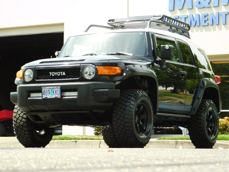 2007 Toyota FJ Cruiser SR5 4Dr / 4x4 / Rear Diff Locks / 33 " MUD / LIFTED   - Photo 26 - Portland, OR 97217