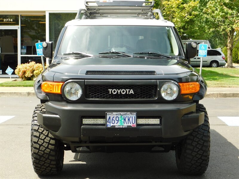 2007 Toyota FJ Cruiser SR5 4Dr / 4x4 / Rear Diff Locks / 33 " MUD / LIFTED   - Photo 5 - Portland, OR 97217