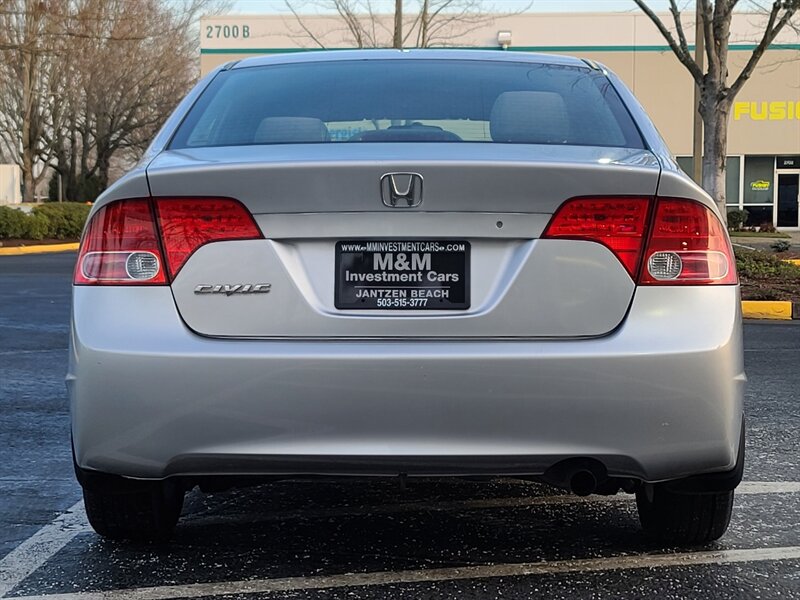 2007 Honda Civic 1.8L / 4-Cyl / VTEC / 5 Speed Manual / 1-Owner / Gas ...