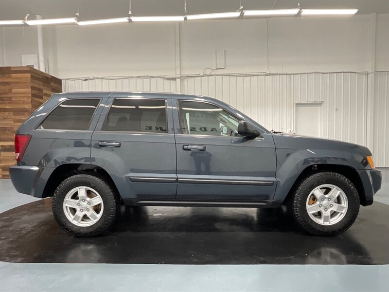 2007 Jeep Grand Cherokee Laredo 4X4 / 4.7L V8 / LOCAL / 90K MILES   - Photo 4 - Gladstone, OR 97027