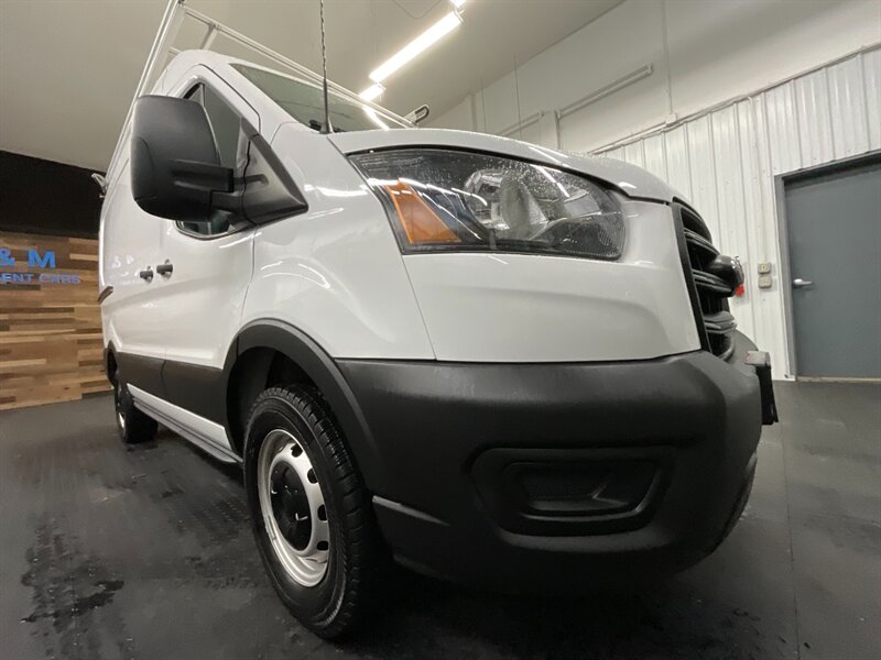 2020 Ford Transit CARGO VAN 250 / 3.5L V6 / 6,000 MILES  1-OWNER LOCAL VAN / LEATHER SEATS / SWB MEDIUM ROOF / ROOF RACK / CLEAN - Photo 14 - Gladstone, OR 97027