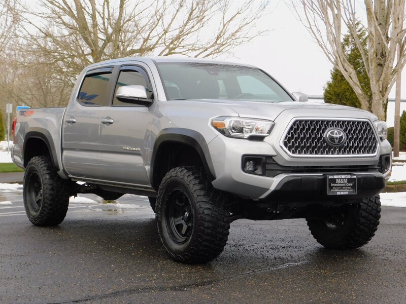 2019 Toyota Tacoma TRD Off-Road 4X4 / 6-SPEED / LIFTED / 22,000 MILES   - Photo 2 - Portland, OR 97217