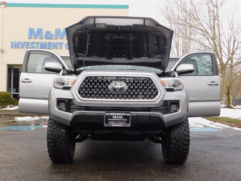 2019 Toyota Tacoma TRD Off-Road 4X4 / 6-SPEED / LIFTED / 22,000 MILES   - Photo 35 - Portland, OR 97217