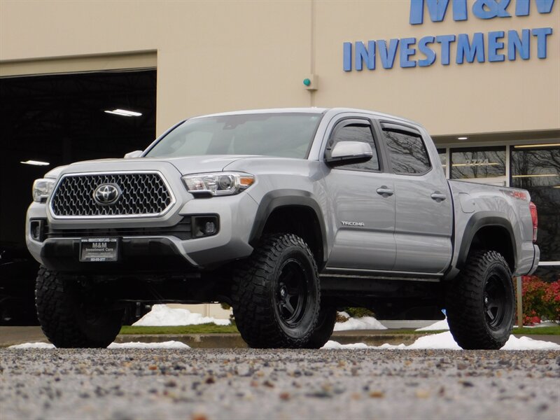 2019 Toyota Tacoma TRD Off-Road 4X4 / 6-SPEED / LIFTED / 22,000 MILES