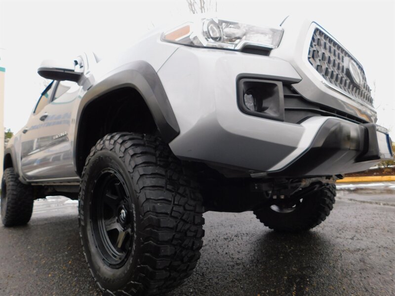 2019 Toyota Tacoma TRD Off-Road 4X4 / 6-SPEED / LIFTED / 22,000 MILES   - Photo 26 - Portland, OR 97217