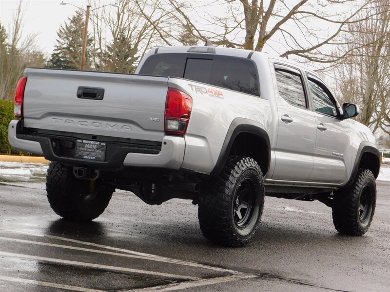 2019 Toyota Tacoma TRD Off-Road 4X4 / 6-SPEED / LIFTED / 22,000 MILES   - Photo 8 - Portland, OR 97217