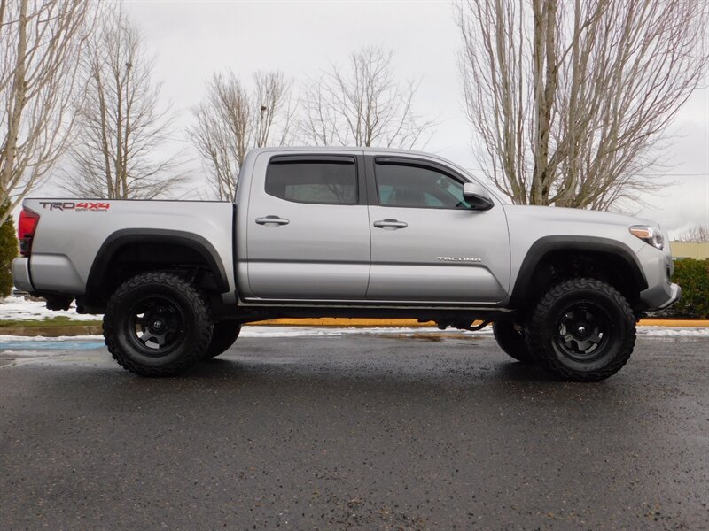 2019 Toyota Tacoma TRD Off-Road 4X4 / 6-SPEED / LIFTED / 22,000 MILES   - Photo 4 - Portland, OR 97217