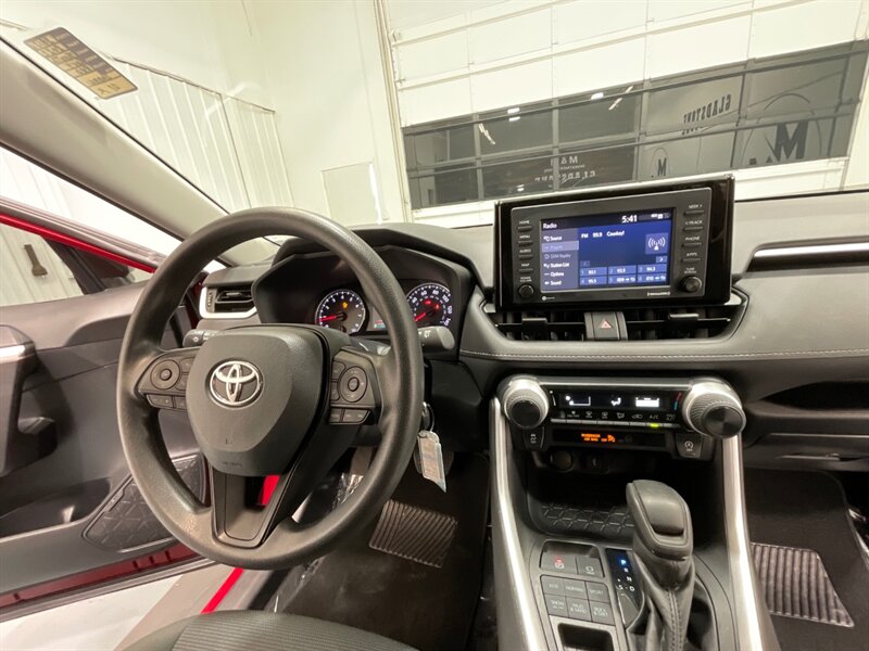 2022 Toyota RAV4 LE Sport Utility AWD / LOCAL SUV /  21,000 MILES  / Rear View Camera - Photo 16 - Gladstone, OR 97027