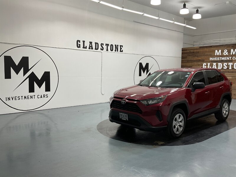 2022 Toyota RAV4 LE Sport Utility AWD / LOCAL SUV /  21,000 MILES  / Rear View Camera - Photo 25 - Gladstone, OR 97027