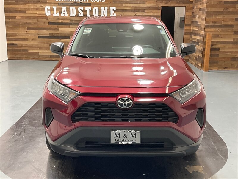 2022 Toyota RAV4 LE Sport Utility AWD / LOCAL SUV /  21,000 MILES  / Rear View Camera - Photo 5 - Gladstone, OR 97027