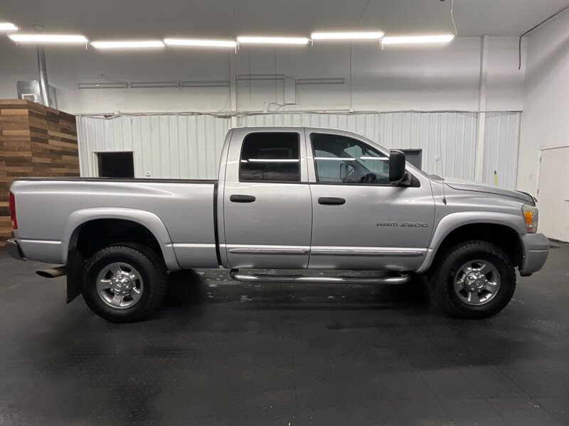 2006 Dodge Ram 2500 Laramie 4X4 / 5.9L CUMMINS DIESEL HO / 1-OWNER  Heated Leather Seats / RUST FREE - Photo 4 - Gladstone, OR 97027