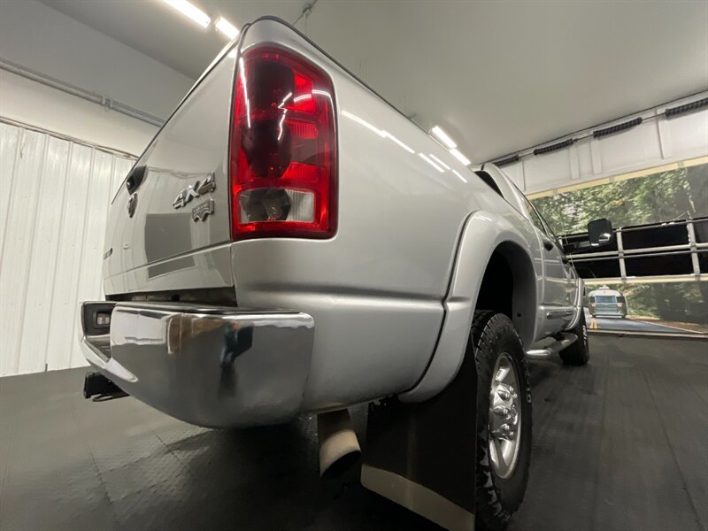 2006 Dodge Ram 2500 Laramie 4X4 / 5.9L CUMMINS DIESEL HO / 1-OWNER  Heated Leather Seats / RUST FREE - Photo 11 - Gladstone, OR 97027