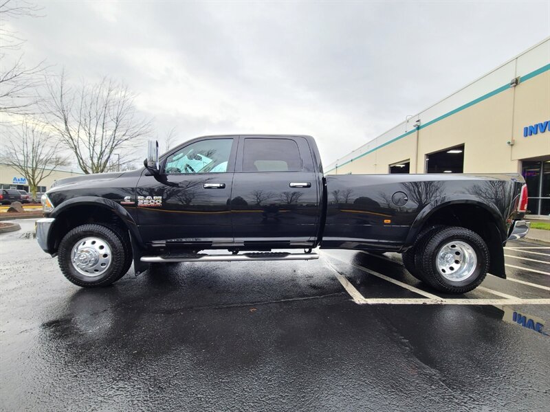 2018 RAM Ram Pickup 3500 Laramie  / 6.7L CUMMINS Turbo / Every Factory Upgrade / Ventilated Leather / LOCAL TRADE / LIKE NEW - Photo 3 - Portland, OR 97217