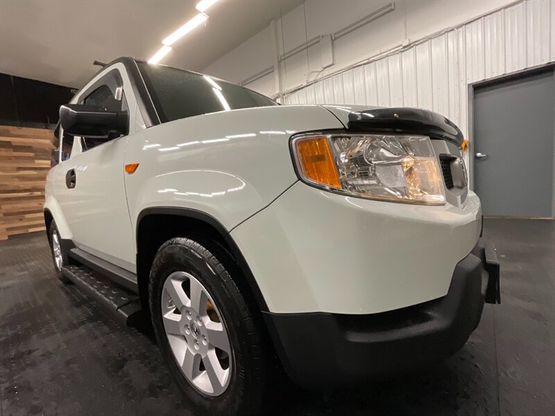 2011 Honda Element EX Sport Utility AWD / Roof rack /ONLY 82,000 MILE  Running board & Towing package / RUST FREE / SUPER CLEAN - Photo 10 - Gladstone, OR 97027