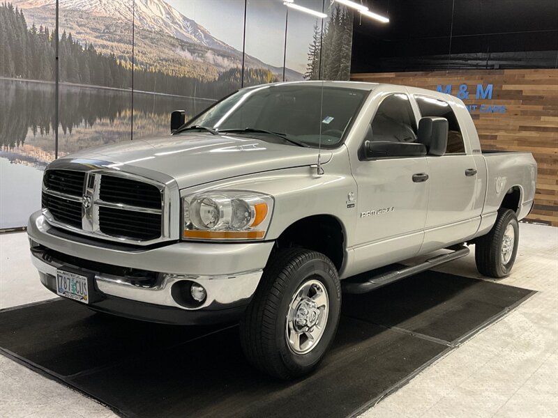 2006 Dodge Ram 2500 SLT MEGACAB 4X4 / 5.9L DIESEL / 6-SPEED MANUAL  / LOCAL TRUCK / LOW MILES - Photo 1 - Gladstone, OR 97027