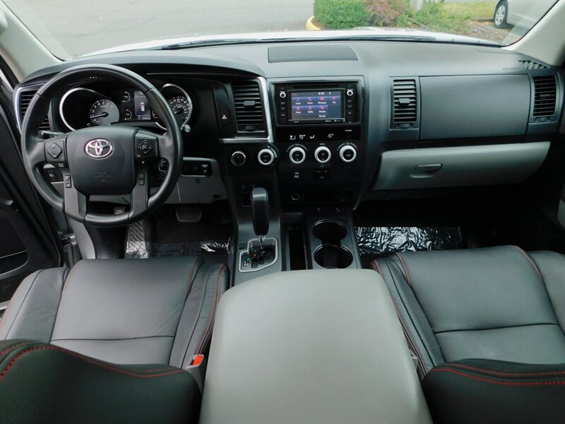 2019 Toyota Sequoia TRD CUSTOM UPGRADE 4X4 / TRD PRO Leather TYGER RAC   - Photo 39 - Portland, OR 97217