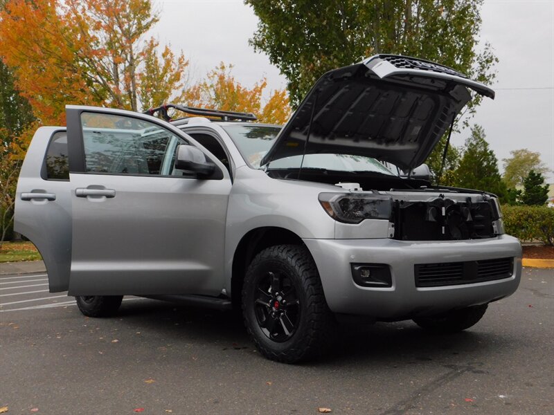 2019 Toyota Sequoia TRD CUSTOM UPGRADE 4X4 / TRD PRO Leather TYGER RAC   - Photo 31 - Portland, OR 97217