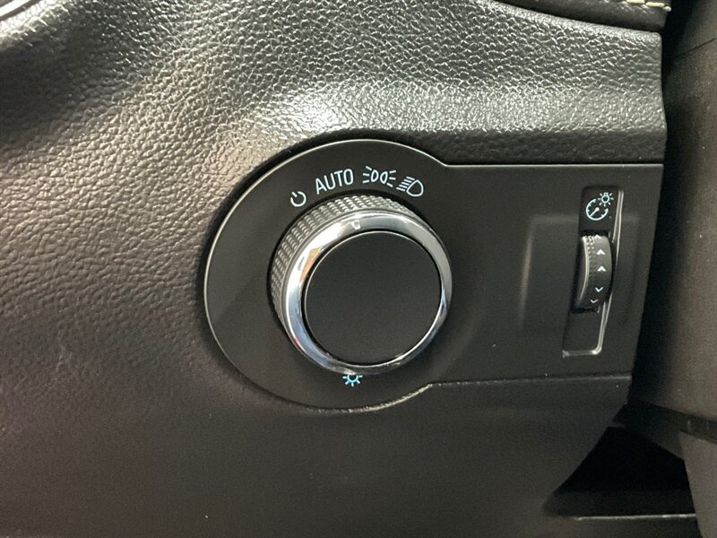 2015 Chevrolet Camaro LS 2dr Coupe / 3.6L V6 / 6-Speed / 65K Miles / LOCAL CAR - Photo 37 - Gladstone, OR 97027