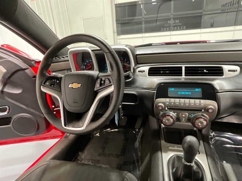 2015 Chevrolet Camaro LS 2dr Coupe / 3.6L V6 / 6-Speed / 65K Miles / LOCAL CAR - Photo 14 - Gladstone, OR 97027