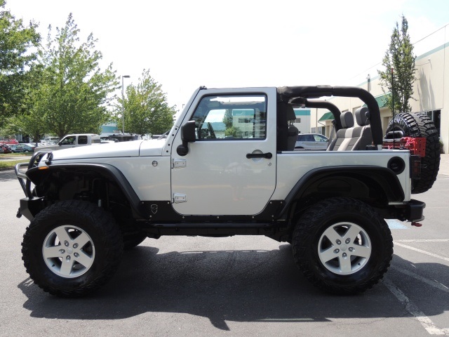 2007 Jeep Wrangler X / 2DR / 4X4 / 6-SPEED / LIFTED LIFTED