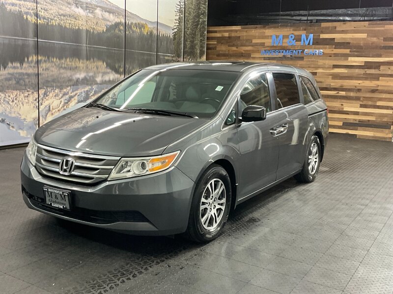 2012 Honda Odyssey EX-L MiniVan / Leather / 1-OWNER /TIMING BELT DONE   - Photo 1 - Gladstone, OR 97027